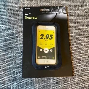 New Nike Hand Held Smart Phone Carrier S-M Soft Case Running Activewear